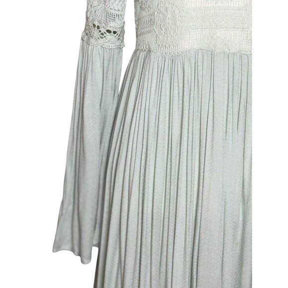 NEW Altar’d State Womens Lace Dress Size S Boho Short Flutter Sleeve Lined Green - Picture 7 of 11